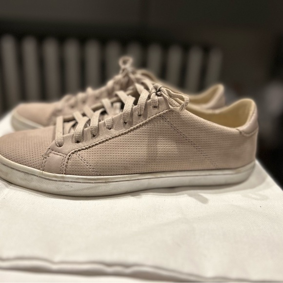 Cole Haan perforated sneakers - Picture 1 of 3